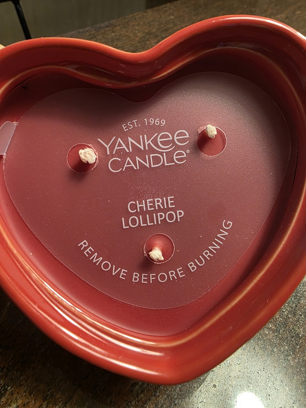 Yankee Candle Cherie Lollipop Heart Candle - Red